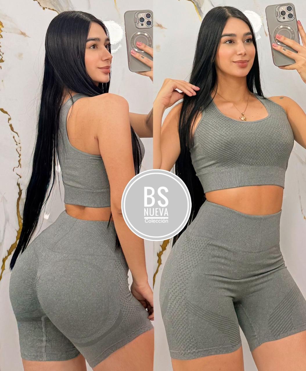 CONJUNTO LICRA IMPORTADO TALLA UNICA: SIRVE SML
